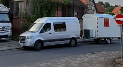 Bauwagenüberführung Direktanlieferung Spedition